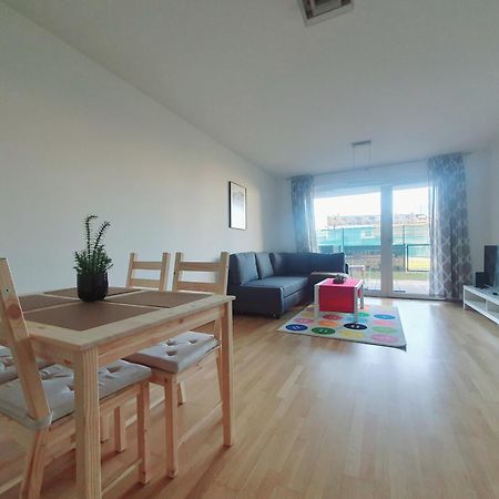 Near Lake One Bedroom Cute Apartment Vienna Esterno foto