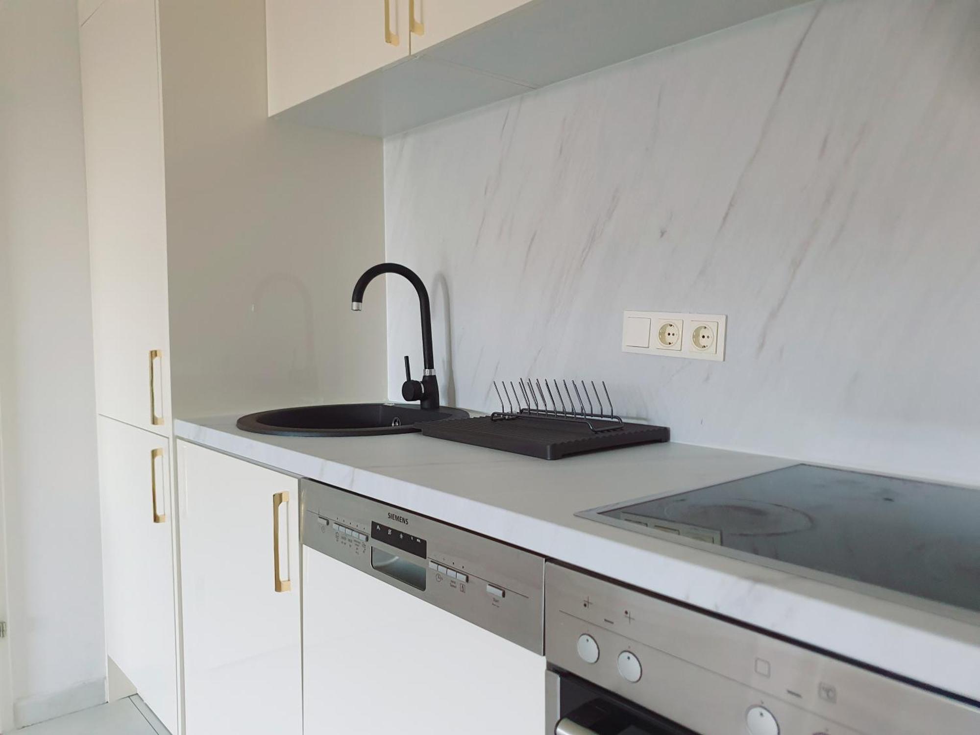 Near Lake One Bedroom Cute Apartment Vienna Esterno foto