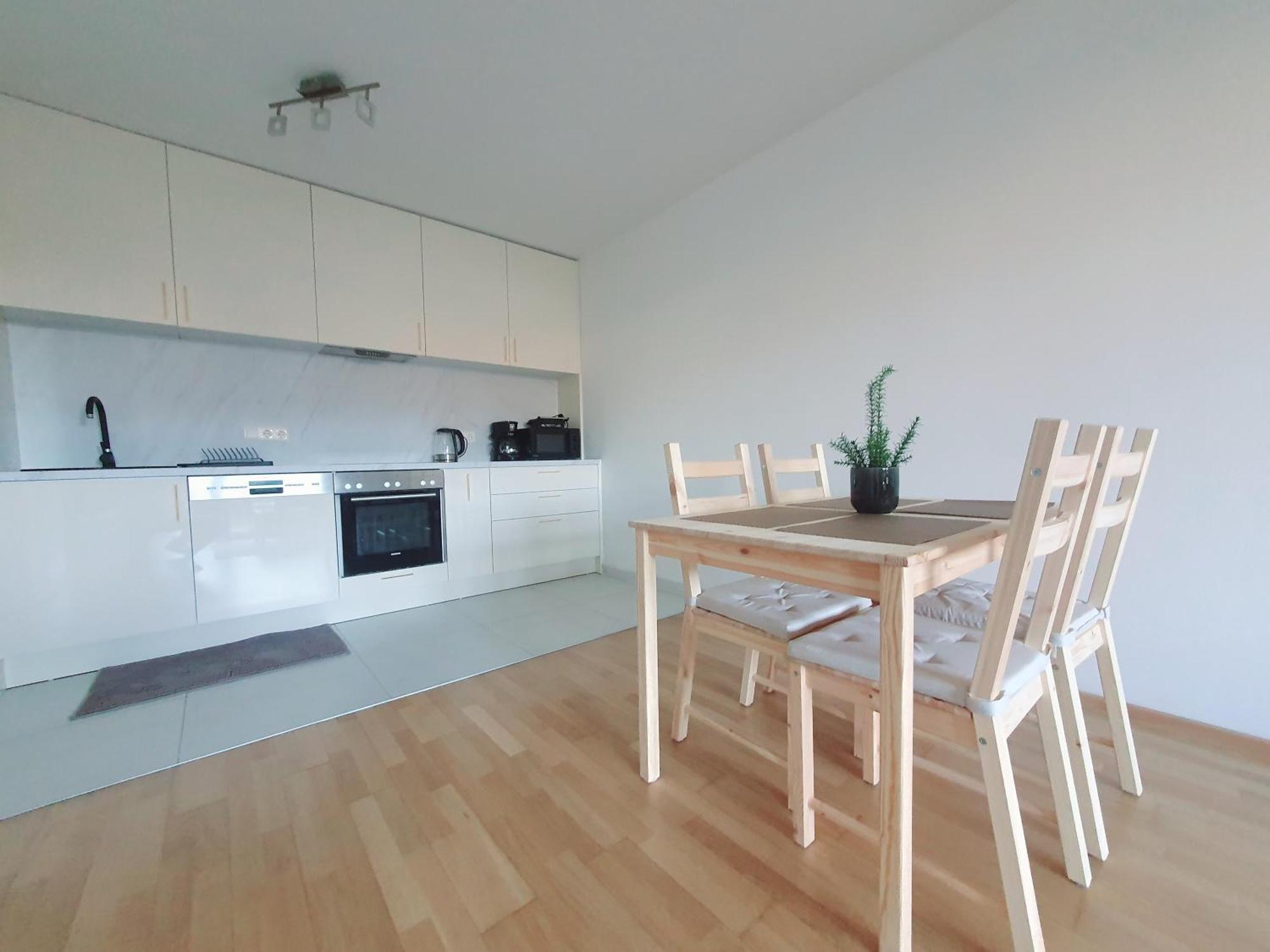 Near Lake One Bedroom Cute Apartment Vienna Esterno foto